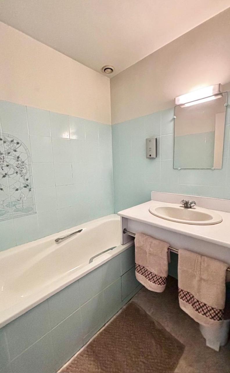 L'Etape Bed & Breakfast Vayres  Luaran gambar